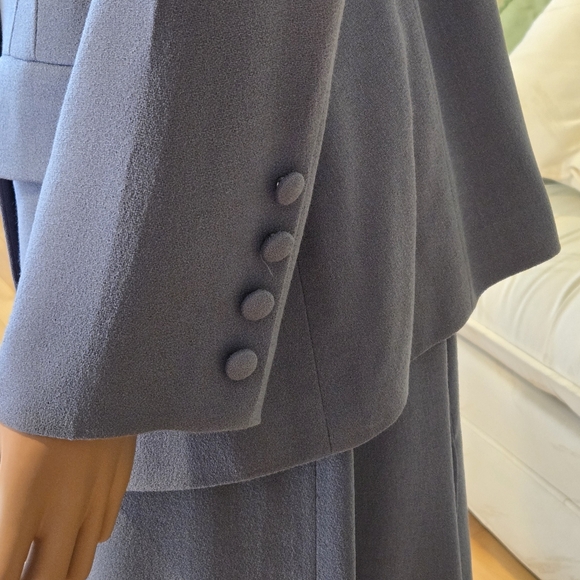 Dusty Blue Nicole Taylor Woman's Wool Suit Size 12 - Picture 8 of 16